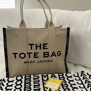 Marc Jacobs The Tote Bag Jacquard